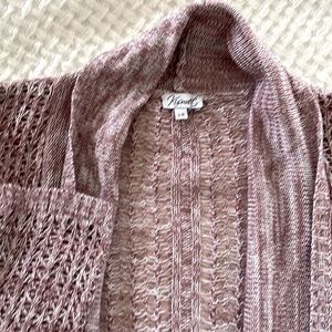 Ladies Kismet size Canadian 14. Beautiful rose pink, intricate detail cardigan.